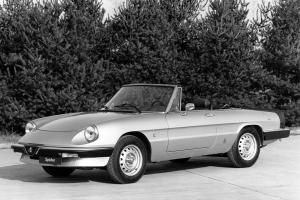 Alfa Romeo Spider 1983 года